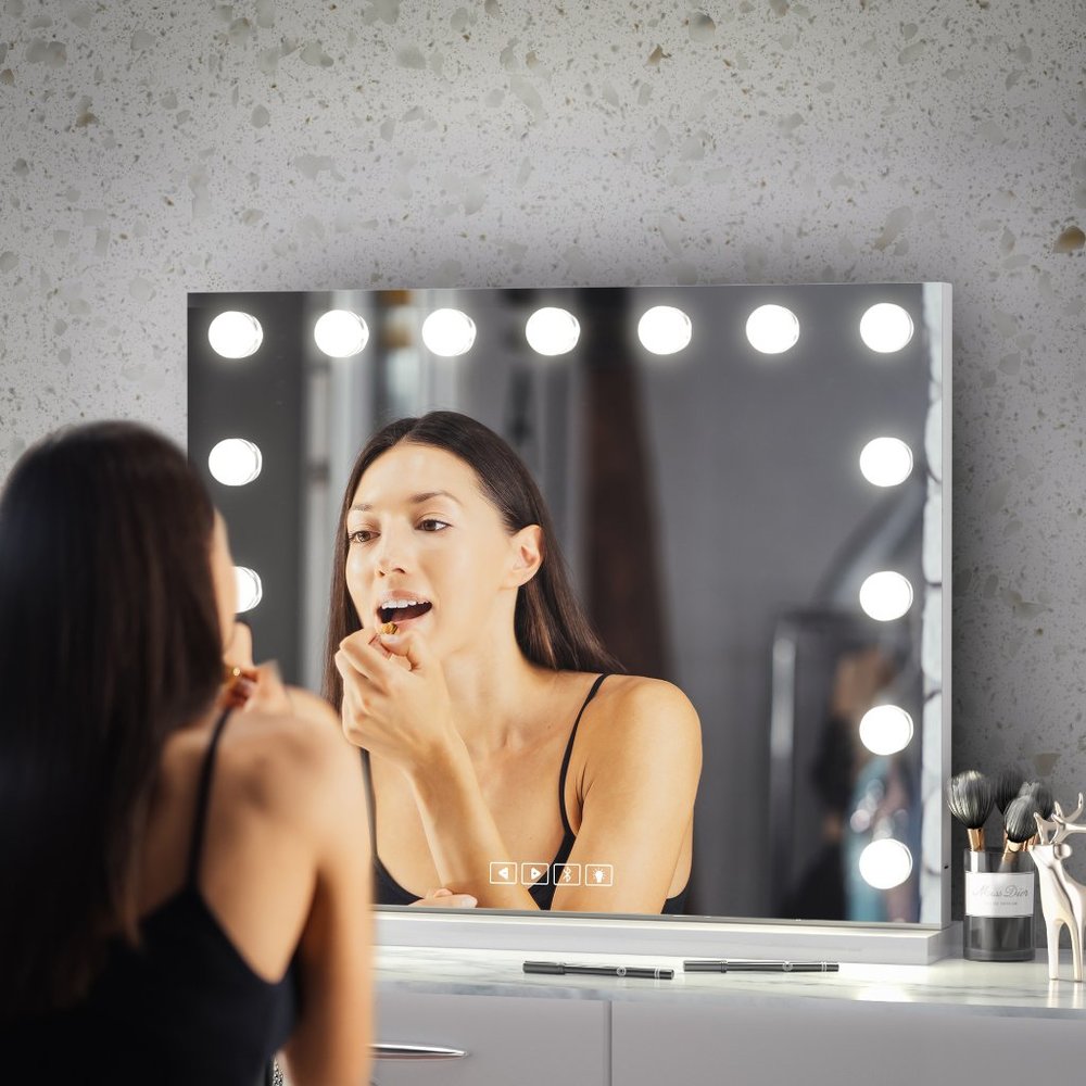 Bluetooth Speaker Vanity Mirror + USB Port (15 bulbs)